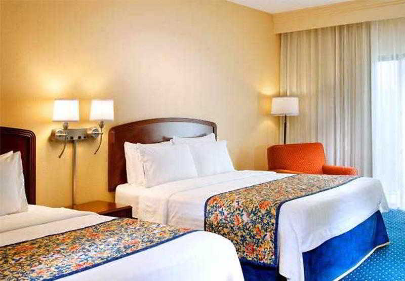 Courtyard By Marriott Dallas Northwest Phòng bức ảnh